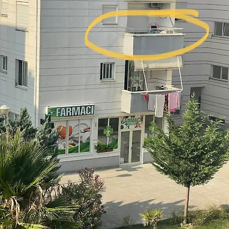 9 Qerret Albania Lägenhet *