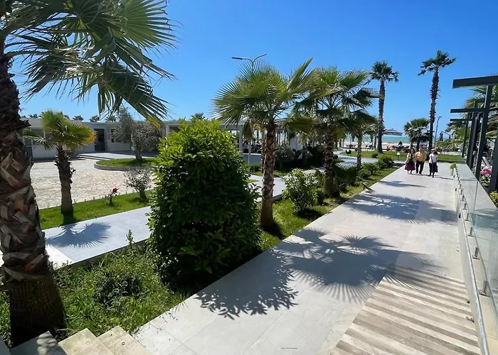 9 Qerret Albania Apartman Golem